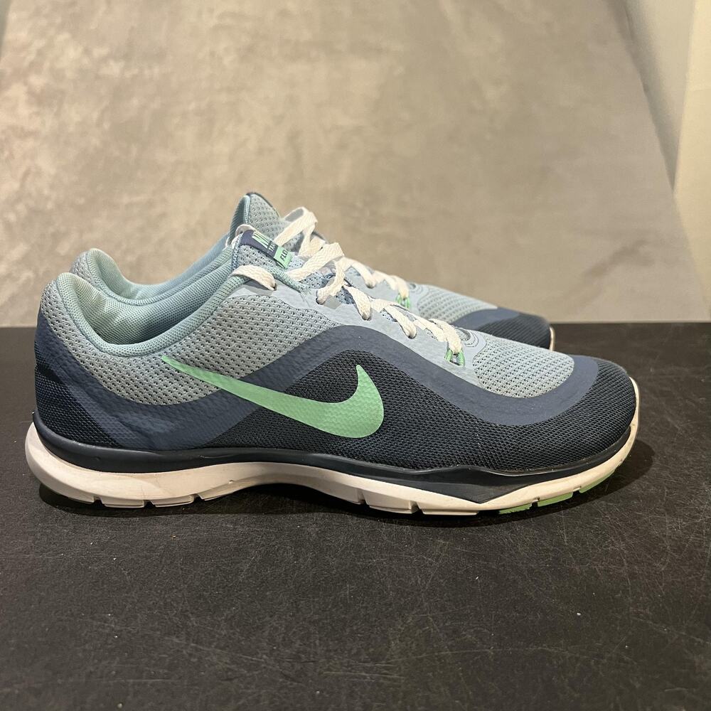 Nike Flex TR 6 Shoes Womens Size 9 Lightweight Training 831217-401 Sneakers